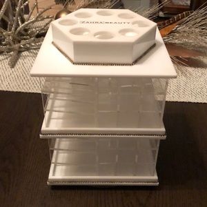 Zahra Beauty Lipstick Tower